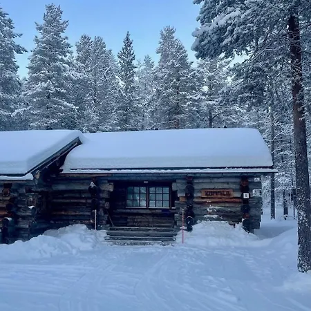 Koppelo - 2 Km Levikeskus - 150 M Bus Casa de Férias Kittilä