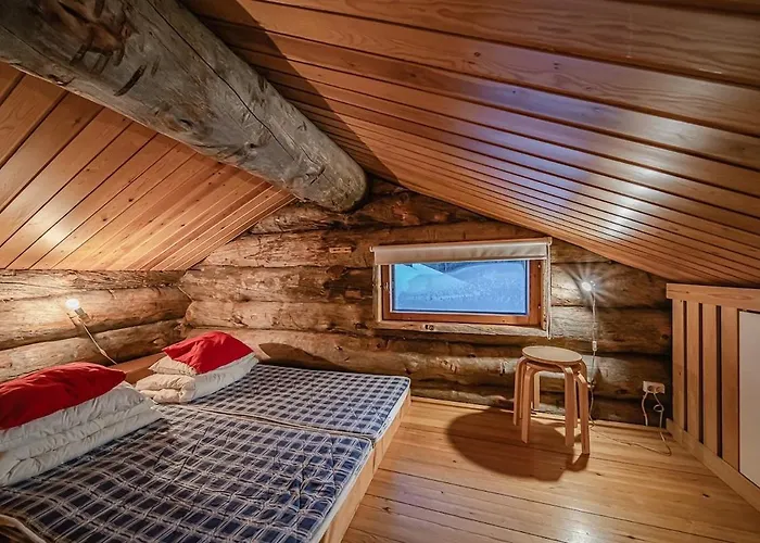 Koppelo - 2 Km Levikeskus - 150 M Bus *