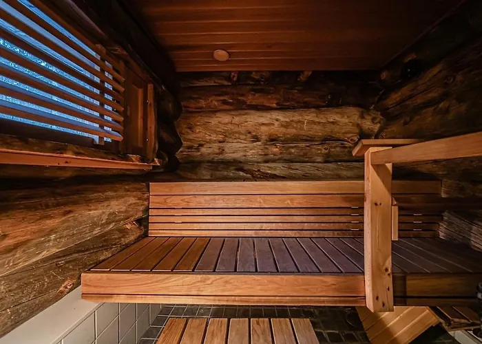 Koppelo - 2 Km Levikeskus - 150 M Bus *