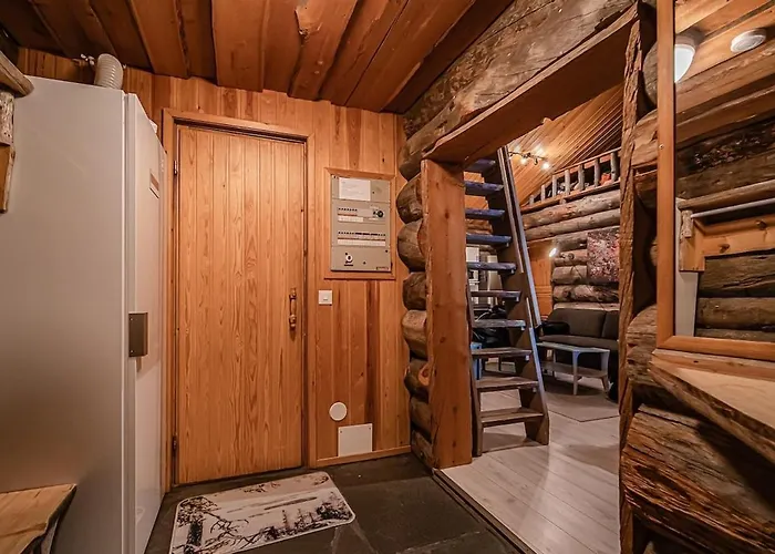 בית נופש Koppelo - 2 Km Levikeskus - 150 M Bus